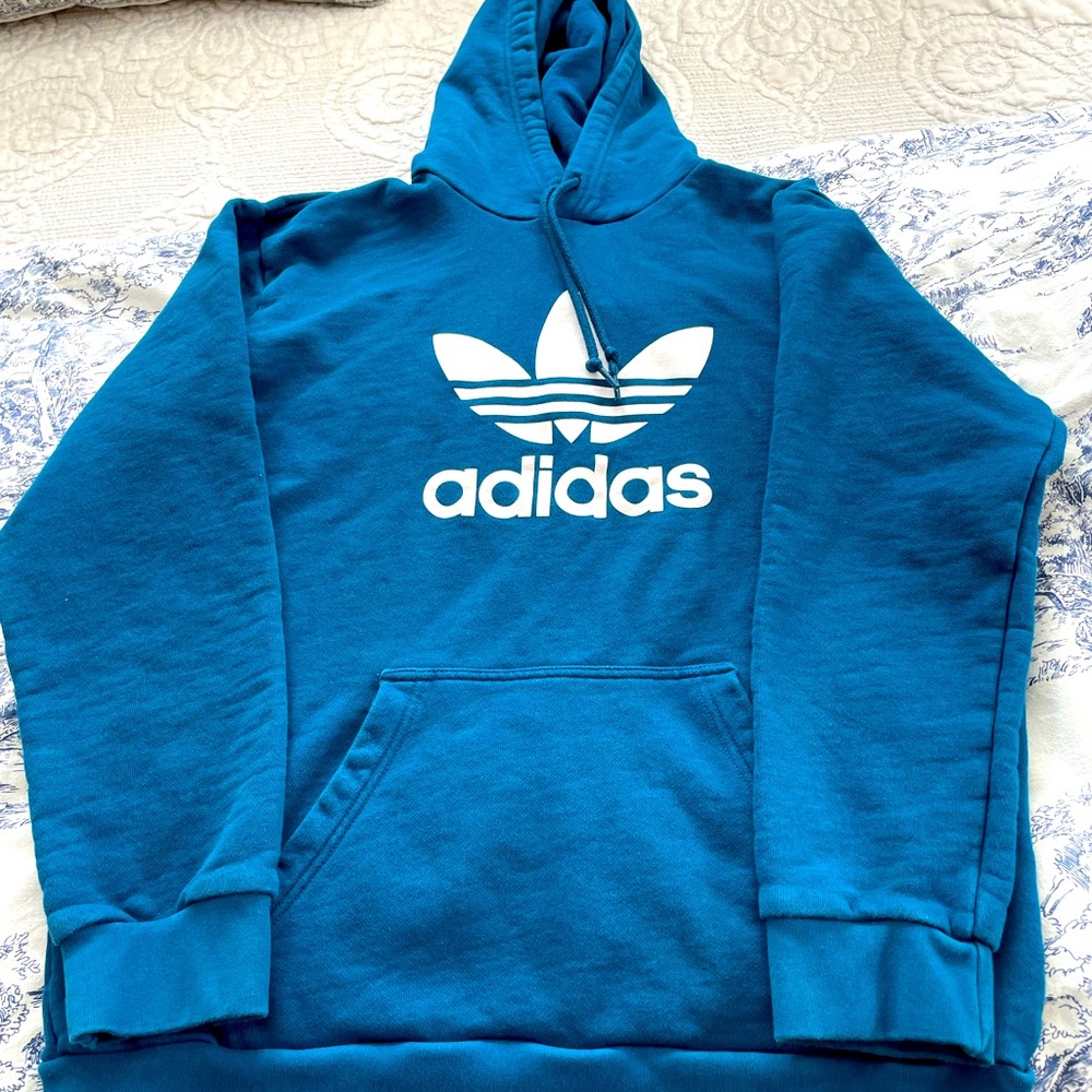 Only worn once adidas heavy knit hood sweatshirt size XL but fits like a large